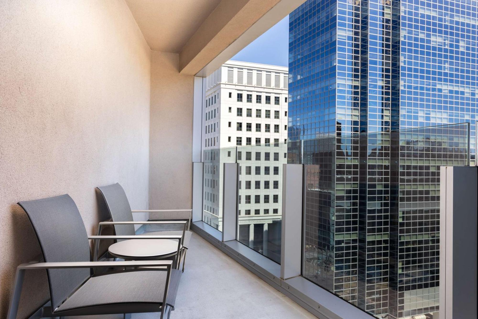 The Art Denver, Curio Collection By Hilton Hotel