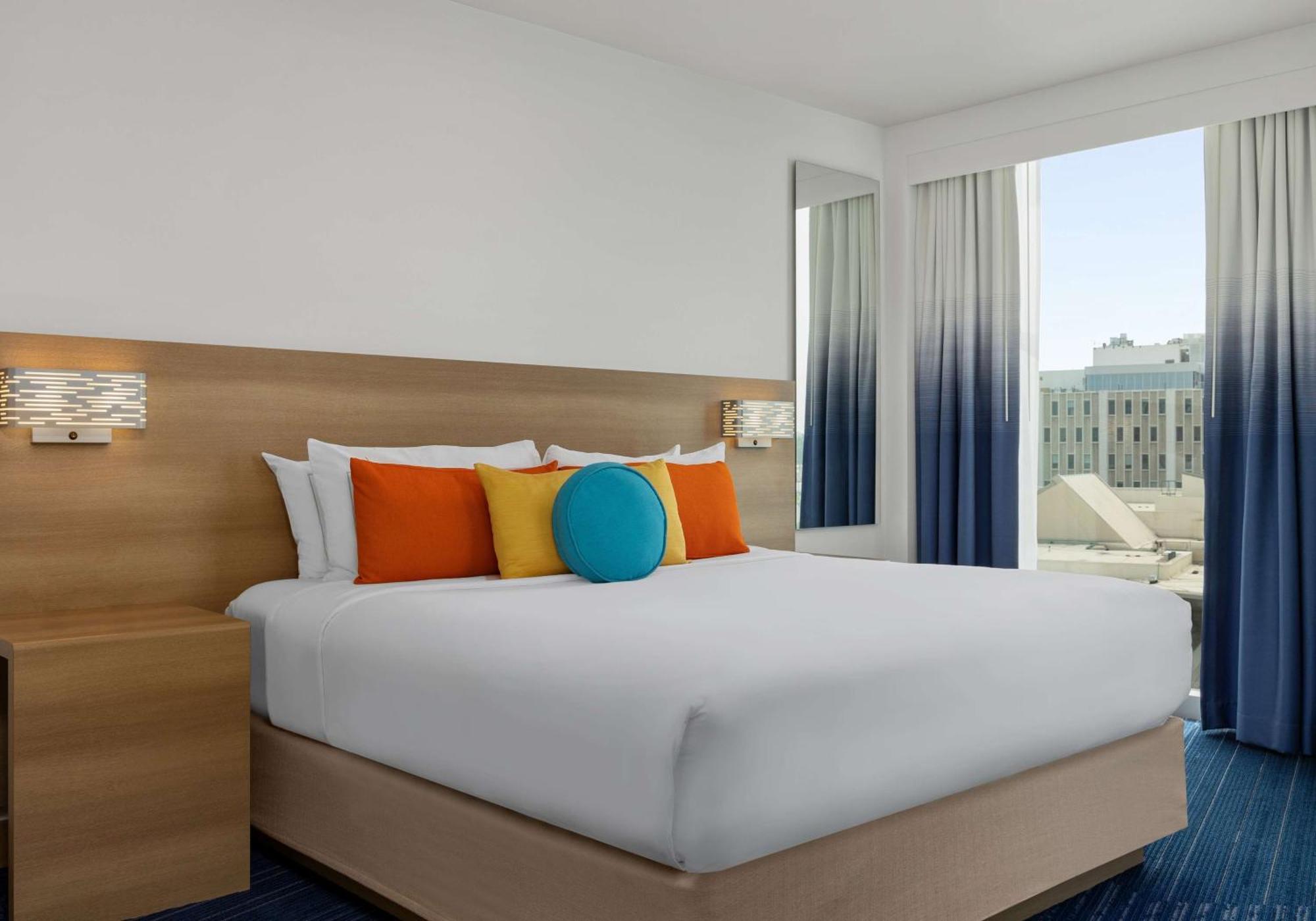 The Art Denver, Curio Collection By Hilton